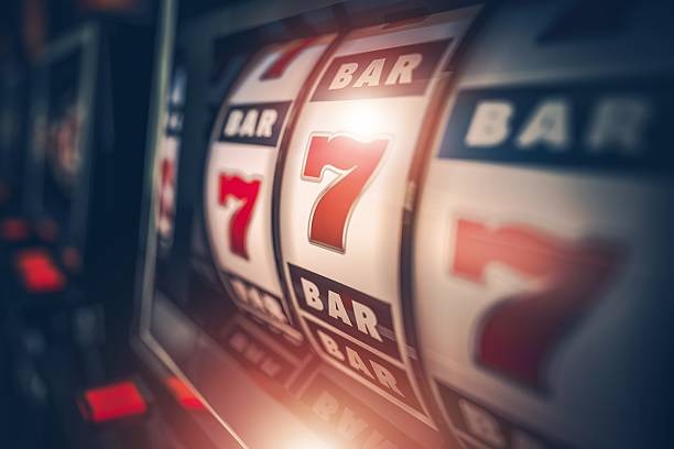 Weekly cashback tier structure and earning rates on keongtogel login